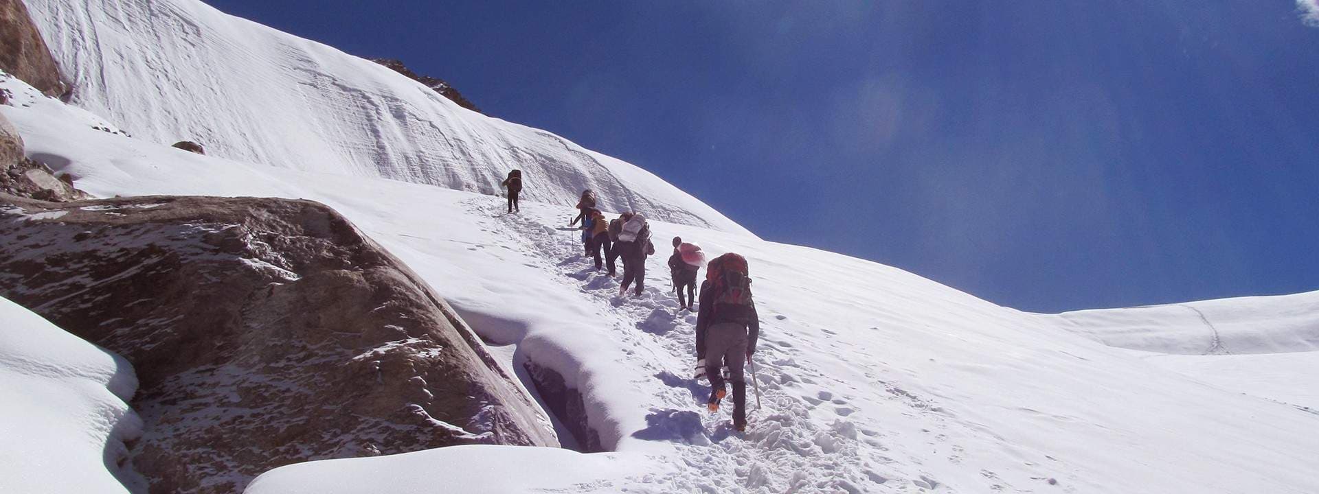Expedition Peaks adventures from Makalu Adventure