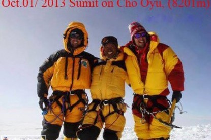 Successful ascent to summit of Mt. Cho Oyu