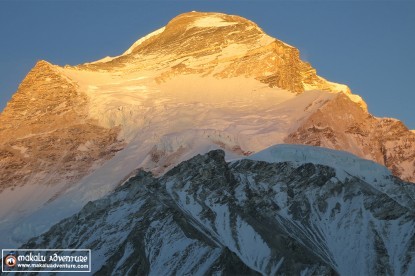 Mt. Everest : Worlds Highest Mountain