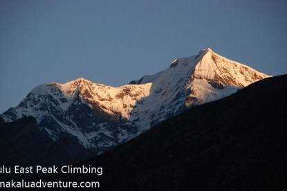 Chulu West Peak Climbing