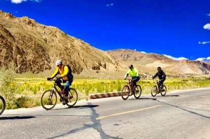 Kathmandu Mountain Bike Tour  2018 by Makalu Adventure