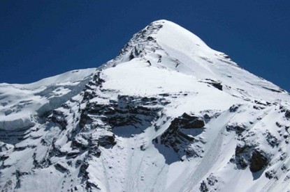  Pisang Peak Climbing