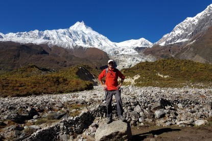 Trek up to Mt. Manaslu, cross the Larkya La pass and admire the rich biodiversity of the region