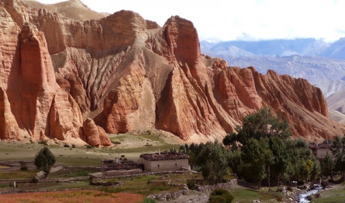 Mustang : Hidden Land of Nepal