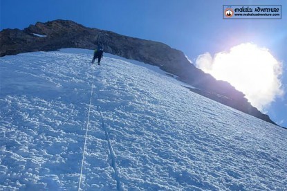  Pisang Peak Climbing