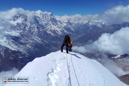  Pisang Peak Climbing