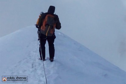  Pisang Peak Climbing