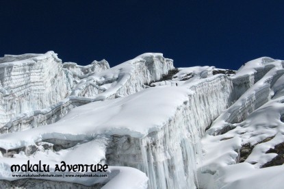 Sherpani Col Trek