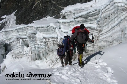 Sherpani Col Trek