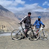 Annapurna Circuit with Upper Mustang Mountain Biking