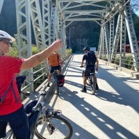 Annapurna Circuit with Upper Mustang Mountain Biking