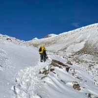 Annapurna Circuit with Upper Mustang Mountain Biking