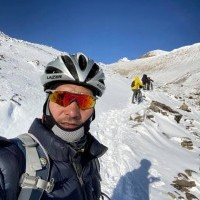 Annapurna Circuit with Upper Mustang Mountain Biking