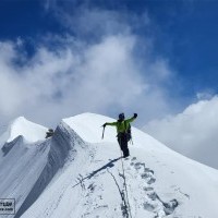  Pisang Peak Climbing